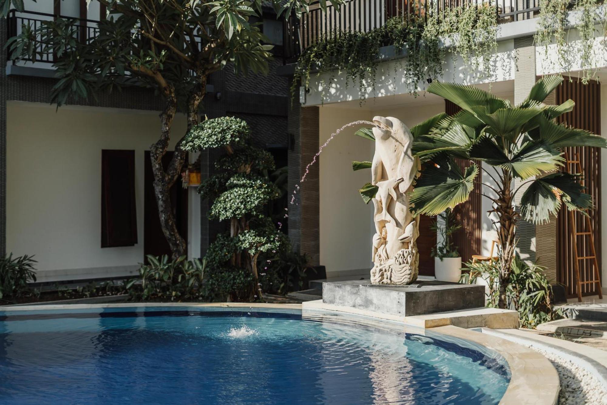 Seminyak 3* Legian (Bali)